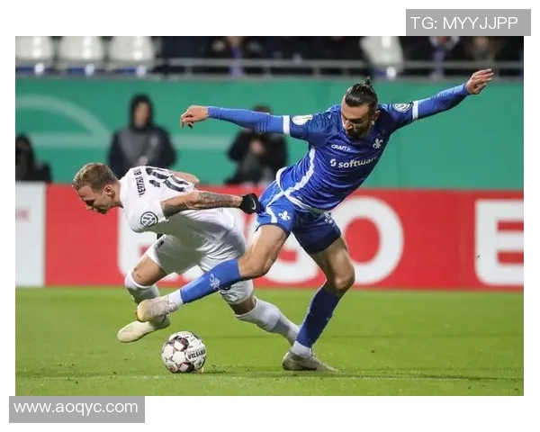 桑德豪森主场迎战纽伦堡双方争夺德乙联赛关键三分